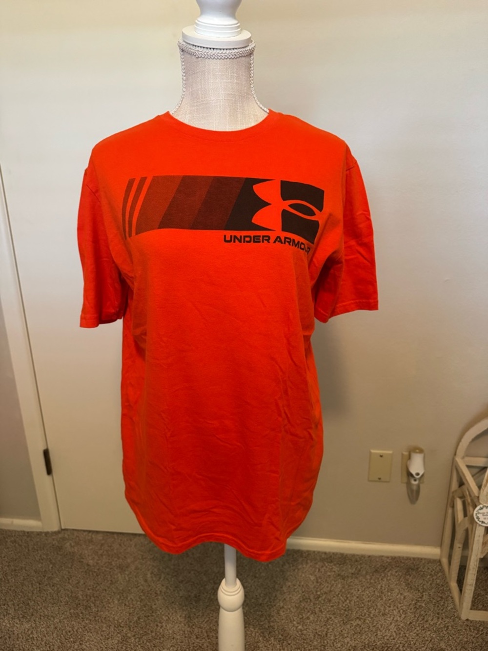Under Armour Men’s Bright Orange Short-Sleeve Logo Tee